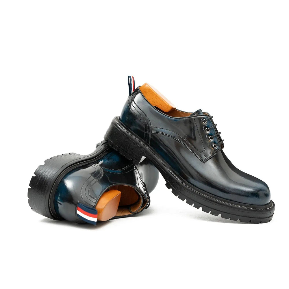 DV DIVINCH men’s shoes, handcrafted leather shoes, calfskin footwear, men’s designer shoes, leather dress shoes, brogue shoes, Derby shoes, Oxford shoes, monk strap shoes, Chelsea boots, lug sole footwear