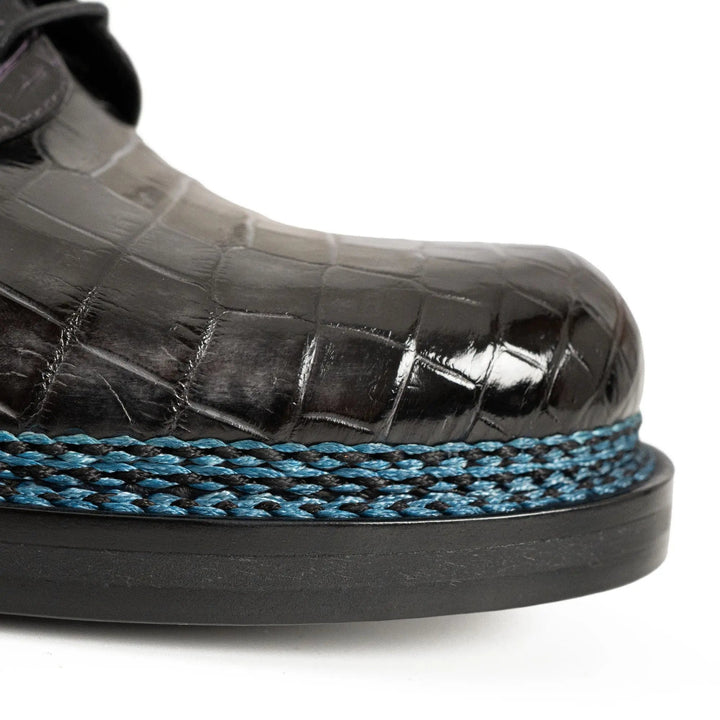 DV DIVINCH men’s shoes, handcrafted leather shoes, calfskin footwear, men’s designer shoes, leather dress shoes, brogue shoes, Derby shoes, Oxford shoes, monk strap shoes, Chelsea boots, lug sole footwear