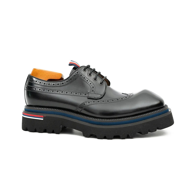 DV DIVINCH men’s shoes, handcrafted leather shoes, calfskin footwear, men’s designer shoes, leather dress shoes, brogue shoes, Derby shoes, Oxford shoes, monk strap shoes, Chelsea boots, lug sole footwear