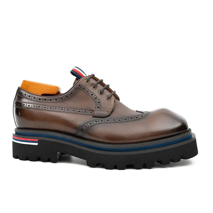 DV DIVINCH men’s shoes, handcrafted leather shoes, calfskin footwear, men’s designer shoes, leather dress shoes, brogue shoes, Derby shoes, Oxford shoes, monk strap shoes, Chelsea boots, lug sole footwear