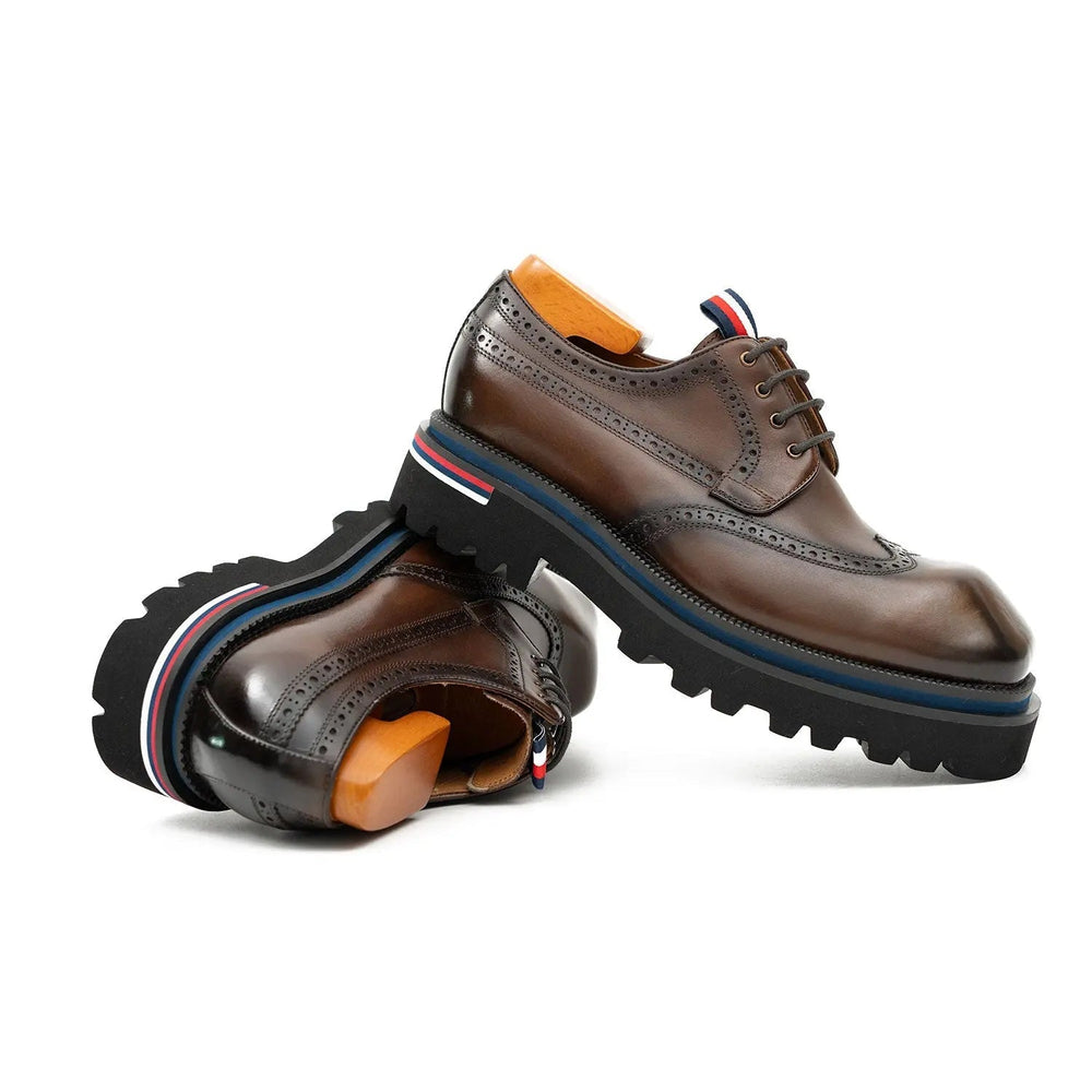 DV DIVINCH men’s shoes, handcrafted leather shoes, calfskin footwear, men’s designer shoes, leather dress shoes, brogue shoes, Derby shoes, Oxford shoes, monk strap shoes, Chelsea boots, lug sole footwear