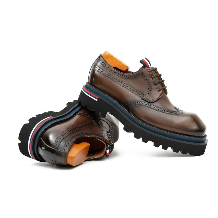 DV DIVINCH men’s shoes, handcrafted leather shoes, calfskin footwear, men’s designer shoes, leather dress shoes, brogue shoes, Derby shoes, Oxford shoes, monk strap shoes, Chelsea boots, lug sole footwear