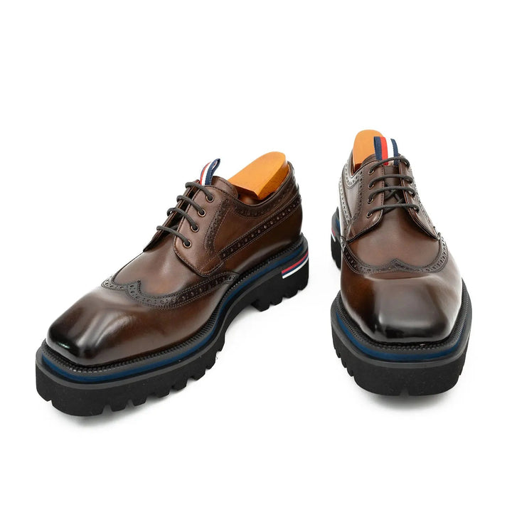 DV DIVINCH men’s shoes, handcrafted leather shoes, calfskin footwear, men’s designer shoes, leather dress shoes, brogue shoes, Derby shoes, Oxford shoes, monk strap shoes, Chelsea boots, lug sole footwear