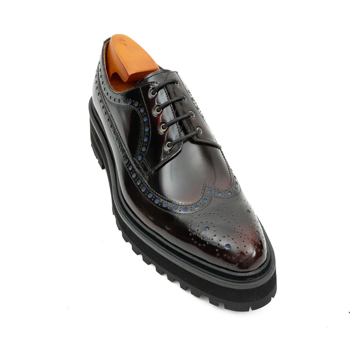 DV DIVINCH men’s shoes, handcrafted leather shoes, calfskin footwear, men’s designer shoes, leather dress shoes, brogue shoes, Derby shoes, Oxford shoes, monk strap shoes, Chelsea boots, lug sole footwear
