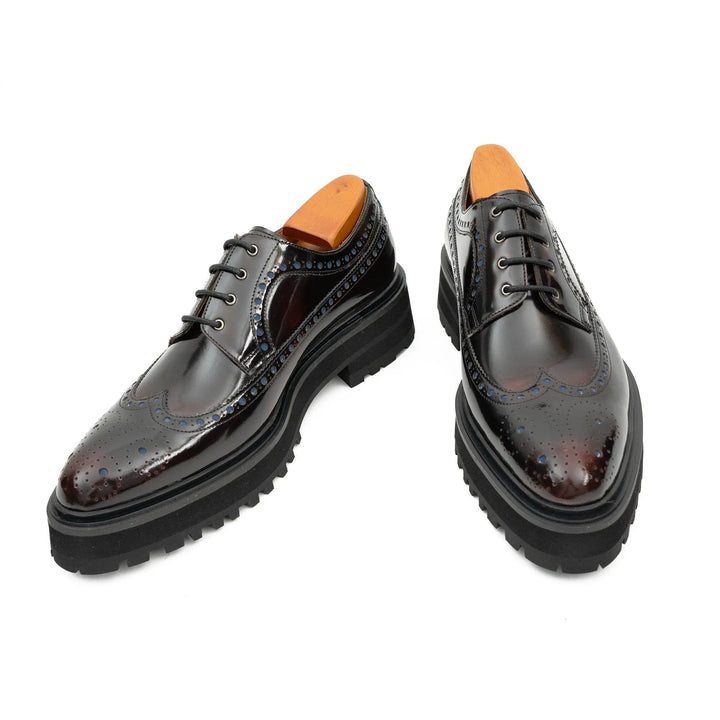 DV DIVINCH men’s shoes, handcrafted leather shoes, calfskin footwear, men’s designer shoes, leather dress shoes, brogue shoes, Derby shoes, Oxford shoes, monk strap shoes, Chelsea boots, lug sole footwear