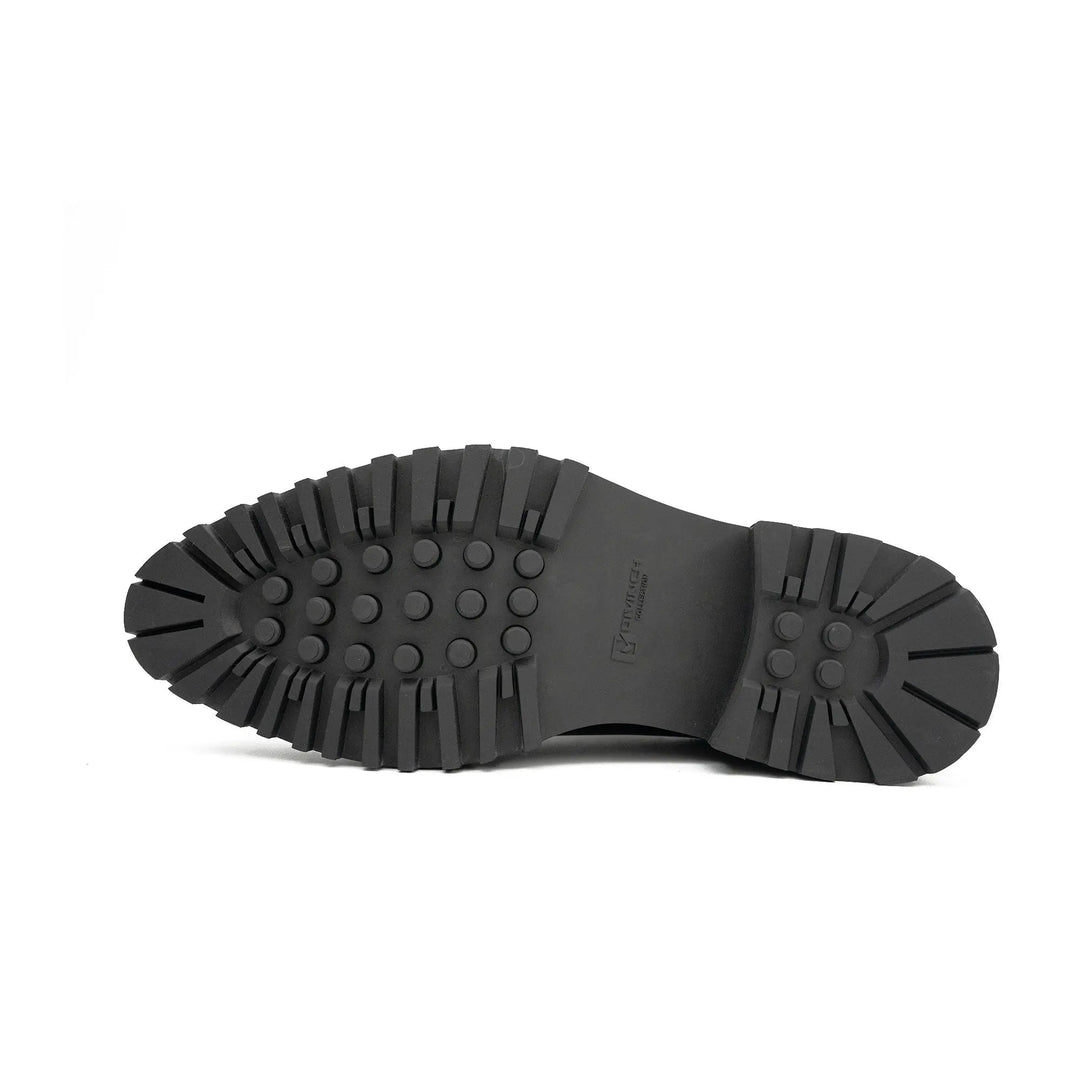 DV DIVINCH men’s shoes, handcrafted leather shoes, calfskin footwear, men’s designer shoes, leather dress shoes, brogue shoes, Derby shoes, Oxford shoes, monk strap shoes, Chelsea boots, lug sole footwear