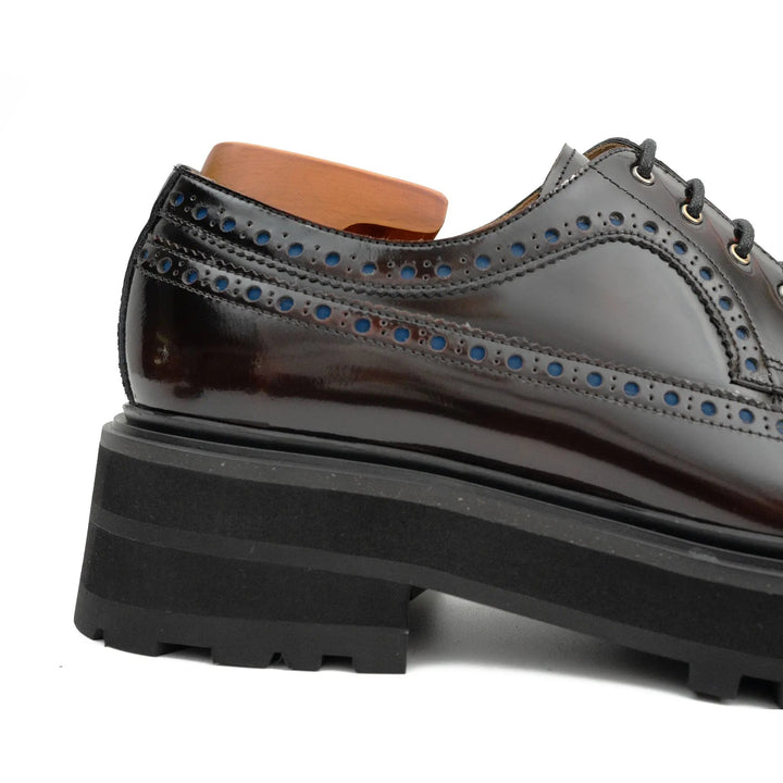 DV DIVINCH men’s shoes, handcrafted leather shoes, calfskin footwear, men’s designer shoes, leather dress shoes, brogue shoes, Derby shoes, Oxford shoes, monk strap shoes, Chelsea boots, lug sole footwear