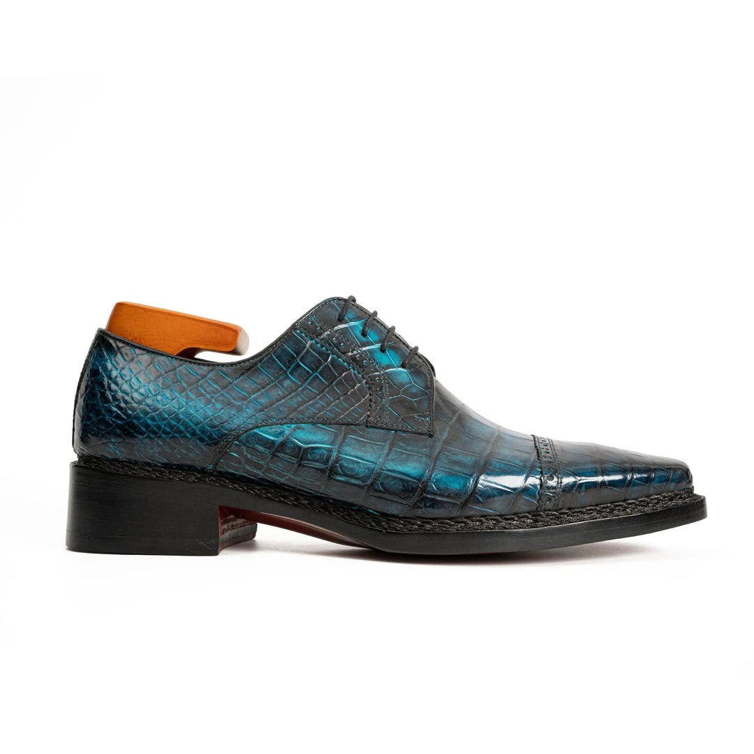 DV DIVINCH men’s shoes, handcrafted leather shoes, calfskin footwear, men’s designer shoes, leather dress shoes, brogue shoes, Derby shoes, Oxford shoes, monk strap shoes, Chelsea boots, lug sole footwear