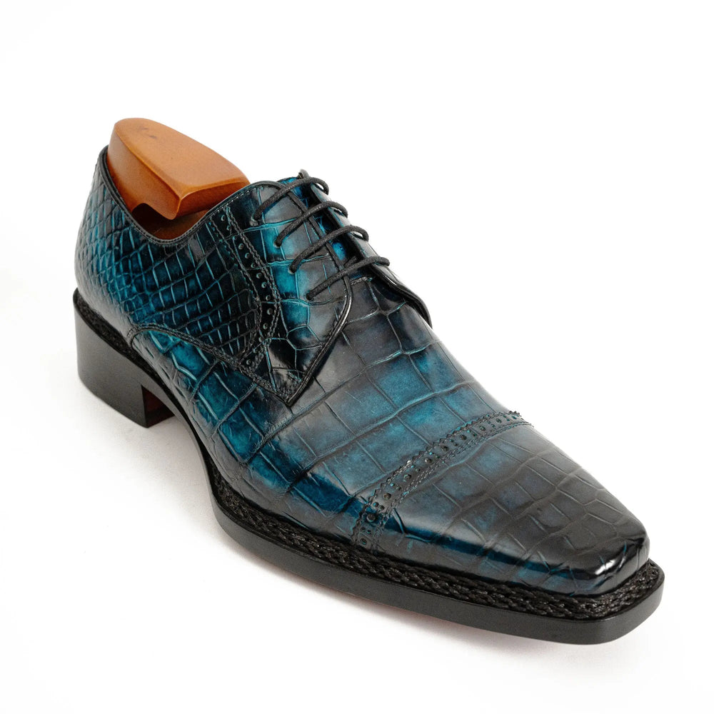 DV DIVINCH men’s shoes, handcrafted leather shoes, calfskin footwear, men’s designer shoes, leather dress shoes, brogue shoes, Derby shoes, Oxford shoes, monk strap shoes, Chelsea boots, lug sole footwear