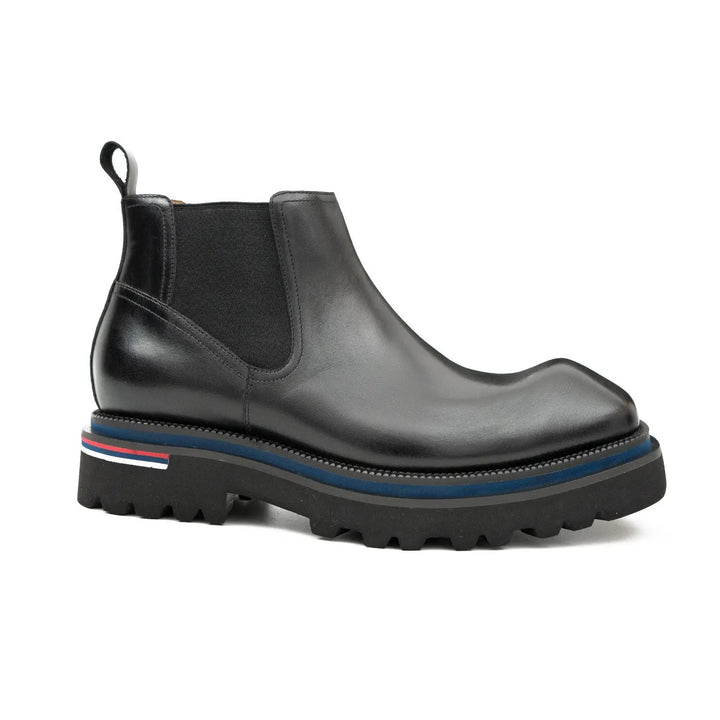 DV DIVINCH men’s shoes, handcrafted leather shoes, calfskin footwear, men’s designer shoes, leather dress shoes, brogue shoes, Derby shoes, Oxford shoes, monk strap shoes, Chelsea boots, lug sole footwear