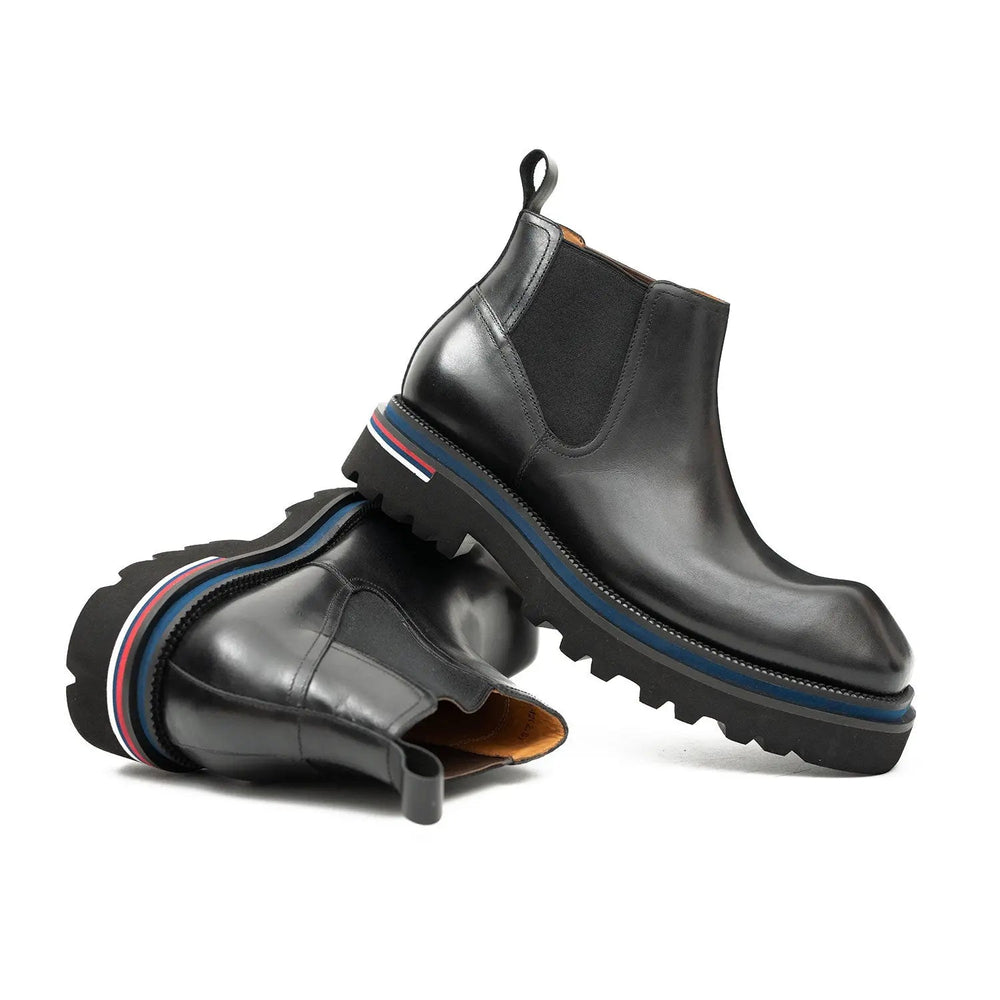 DV DIVINCH men’s shoes, handcrafted leather shoes, calfskin footwear, men’s designer shoes, leather dress shoes, brogue shoes, Derby shoes, Oxford shoes, monk strap shoes, Chelsea boots, lug sole footwear