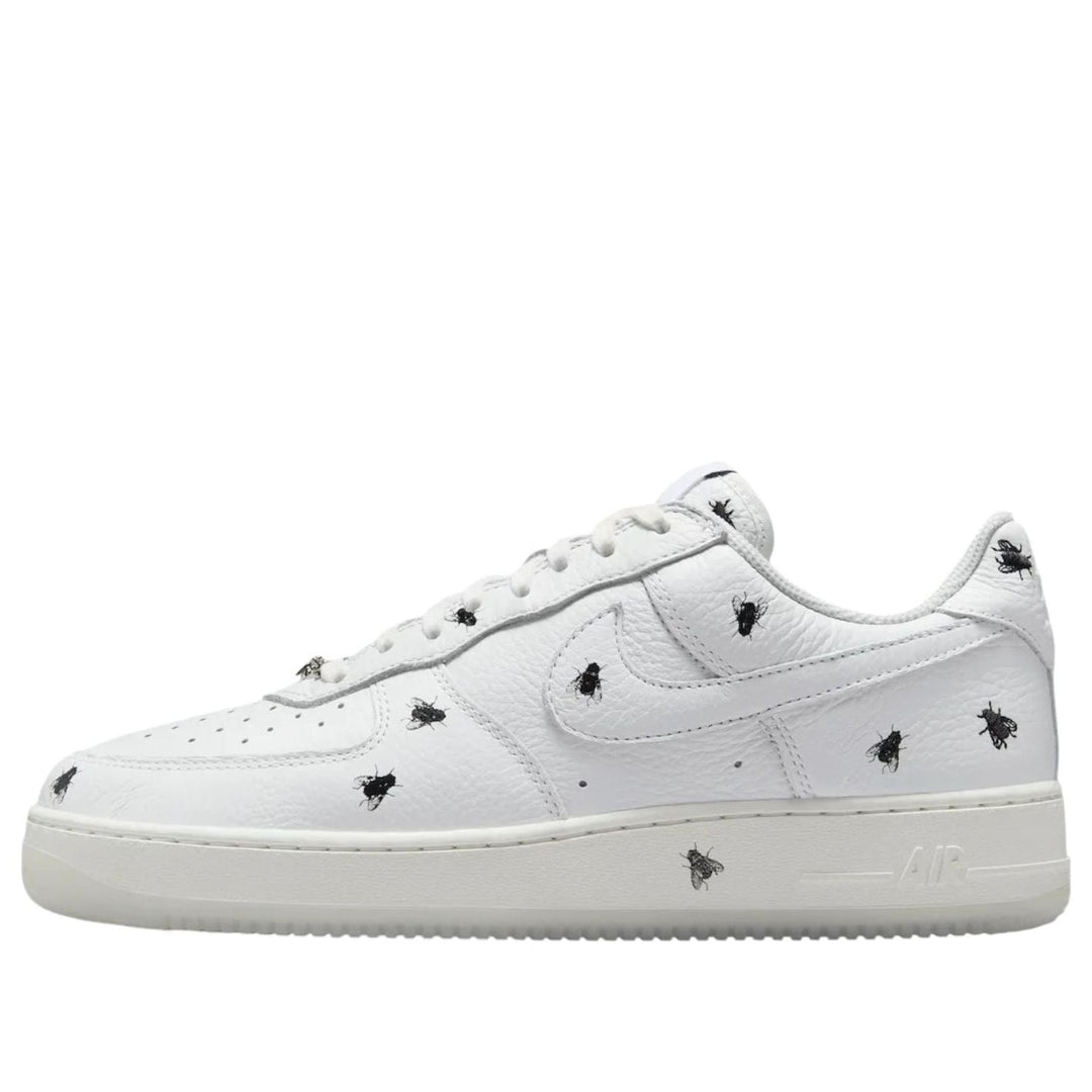 NikeAir Force 1 Low &