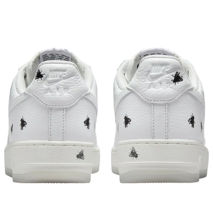 NikeAir Force 1 Low &