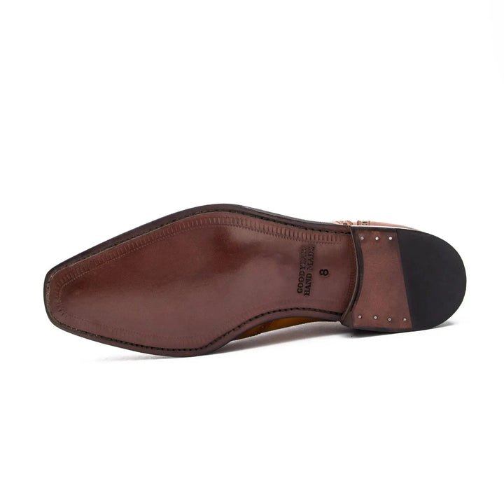 Sole view of Men&