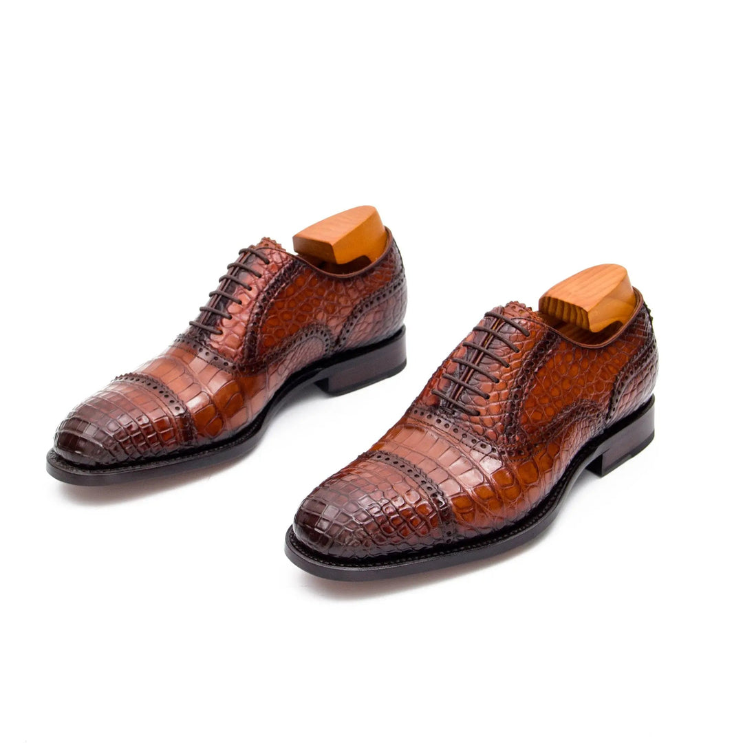 DV DIVINCH men’s shoes, handcrafted leather shoes, calfskin footwear, men’s designer shoes, leather dress shoes, brogue shoes, Derby shoes, Oxford shoes, monk strap shoes, Chelsea boots, lug sole footwear