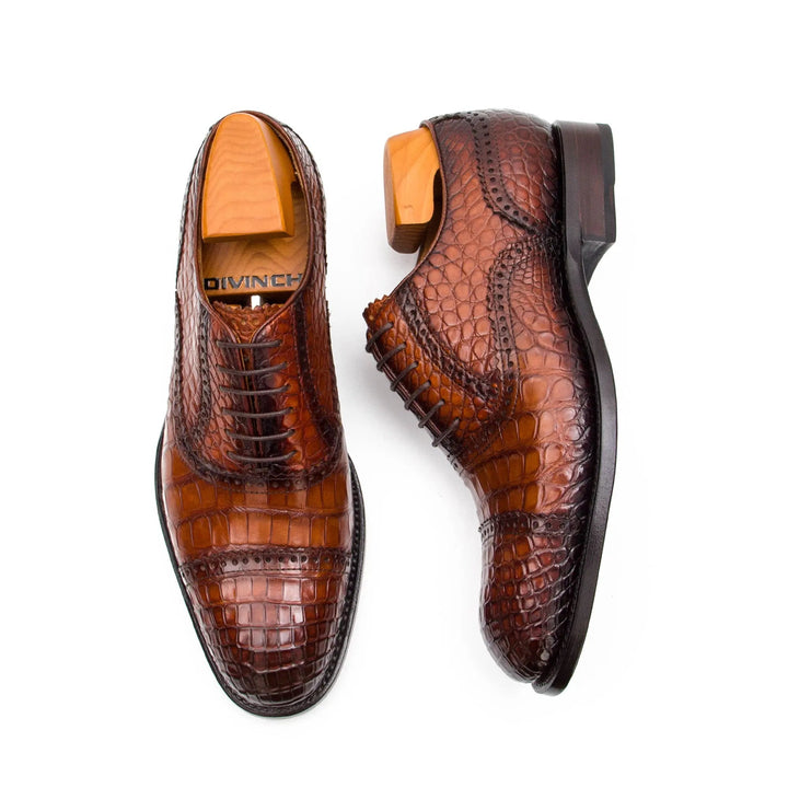 DV DIVINCH men’s shoes, handcrafted leather shoes, calfskin footwear, men’s designer shoes, leather dress shoes, brogue shoes, Derby shoes, Oxford shoes, monk strap shoes, Chelsea boots, lug sole footwear