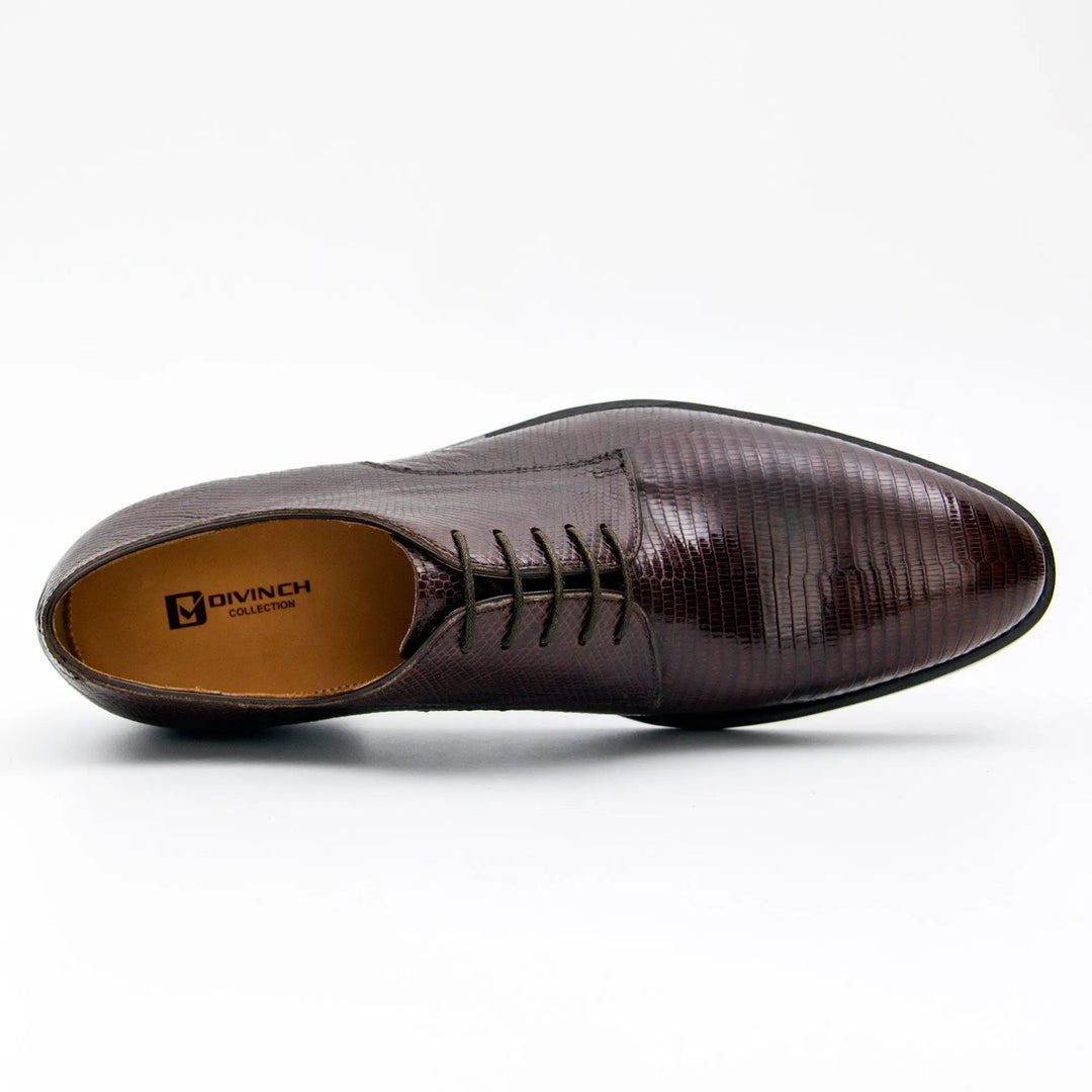 DV DIVINCH men’s shoes, handcrafted leather shoes, calfskin footwear, men’s designer shoes, leather dress shoes, brogue shoes, Derby shoes, Oxford shoes, monk strap shoes, Chelsea boots, lug sole footwear
