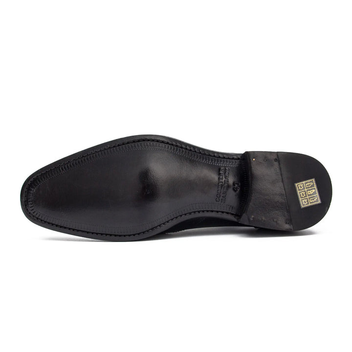 DV DIVINCH men’s shoes, handcrafted leather shoes, calfskin footwear, men’s designer shoes, leather dress shoes, brogue shoes, Derby shoes, Oxford shoes, monk strap shoes, Chelsea boots, lug sole footwear