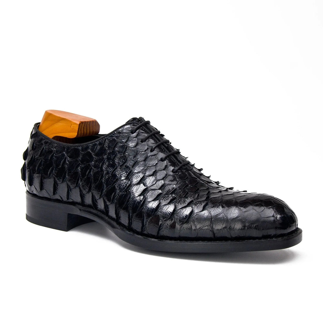 DV DIVINCH men’s shoes, handcrafted leather shoes, calfskin footwear, men’s designer shoes, leather dress shoes, brogue shoes, Derby shoes, Oxford shoes, monk strap shoes, Chelsea boots, lug sole footwear