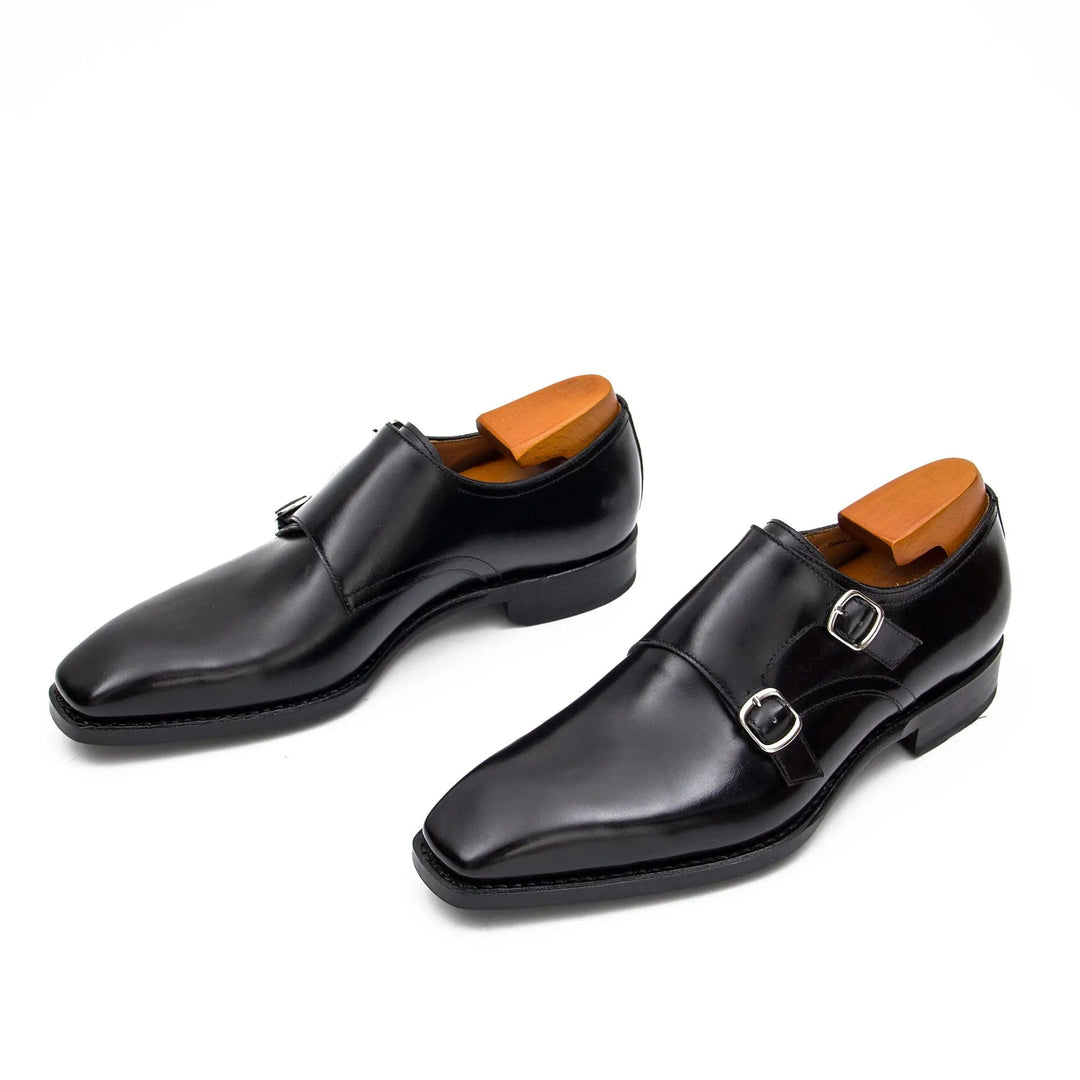 DV DIVINCH men’s shoes, handcrafted leather shoes, calfskin footwear, men’s designer shoes, leather dress shoes, brogue shoes, Derby shoes, Oxford shoes, monk strap shoes, Chelsea boots, lug sole footwear