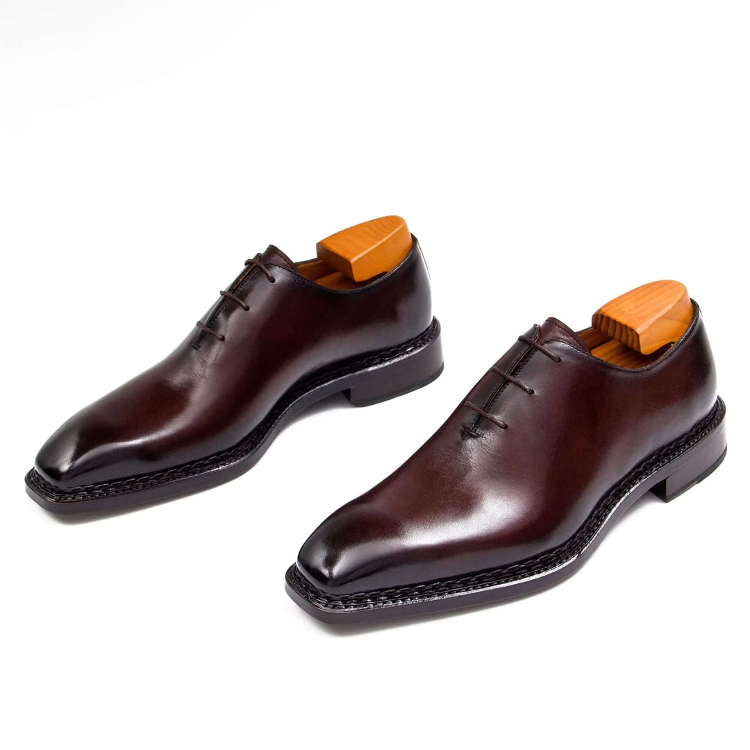 Goodyear Handmade Oxford Shoes for Men in dark brown alligator leather, handcrafted with refined design details.