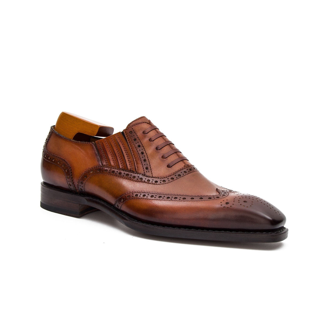 DV DIVINCH men’s shoes, handcrafted leather shoes, calfskin footwear, men’s designer shoes, leather dress shoes, brogue shoes, Derby shoes, Oxford shoes, monk strap shoes, Chelsea boots, lug sole footwear