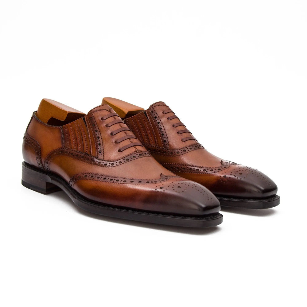 DV DIVINCH men’s shoes, handcrafted leather shoes, calfskin footwear, men’s designer shoes, leather dress shoes, brogue shoes, Derby shoes, Oxford shoes, monk strap shoes, Chelsea boots, lug sole footwear