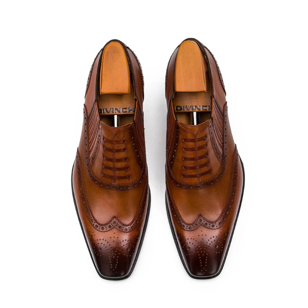 DV DIVINCH men’s shoes, handcrafted leather shoes, calfskin footwear, men’s designer shoes, leather dress shoes, brogue shoes, Derby shoes, Oxford shoes, monk strap shoes, Chelsea boots, lug sole footwear