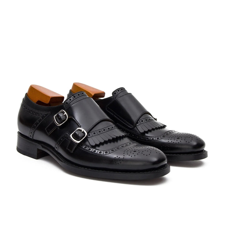 DV DIVINCH men’s shoes, handcrafted leather shoes, calfskin footwear, men’s designer shoes, leather dress shoes, brogue shoes, Derby shoes, Oxford shoes, monk strap shoes, Chelsea boots, lug sole footwear