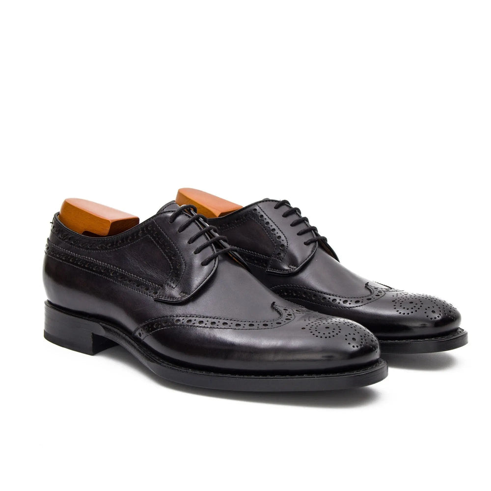 Goodyear Welt Brogue Shoes by DV DIVINCH, handcrafted black calfskin leather Oxford shoes with brogue perforations.