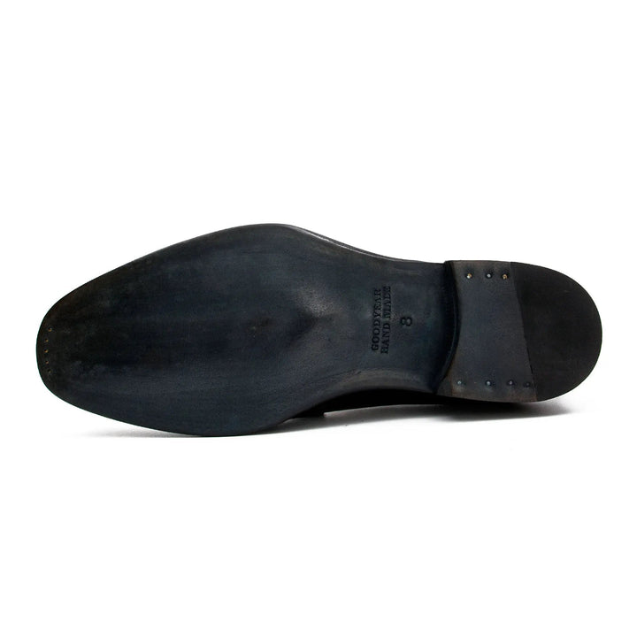 Goodyear Welt Brogue Shoes sole view, DV DIVINCH handcrafted leather shoes, black calfskin material, classic design.