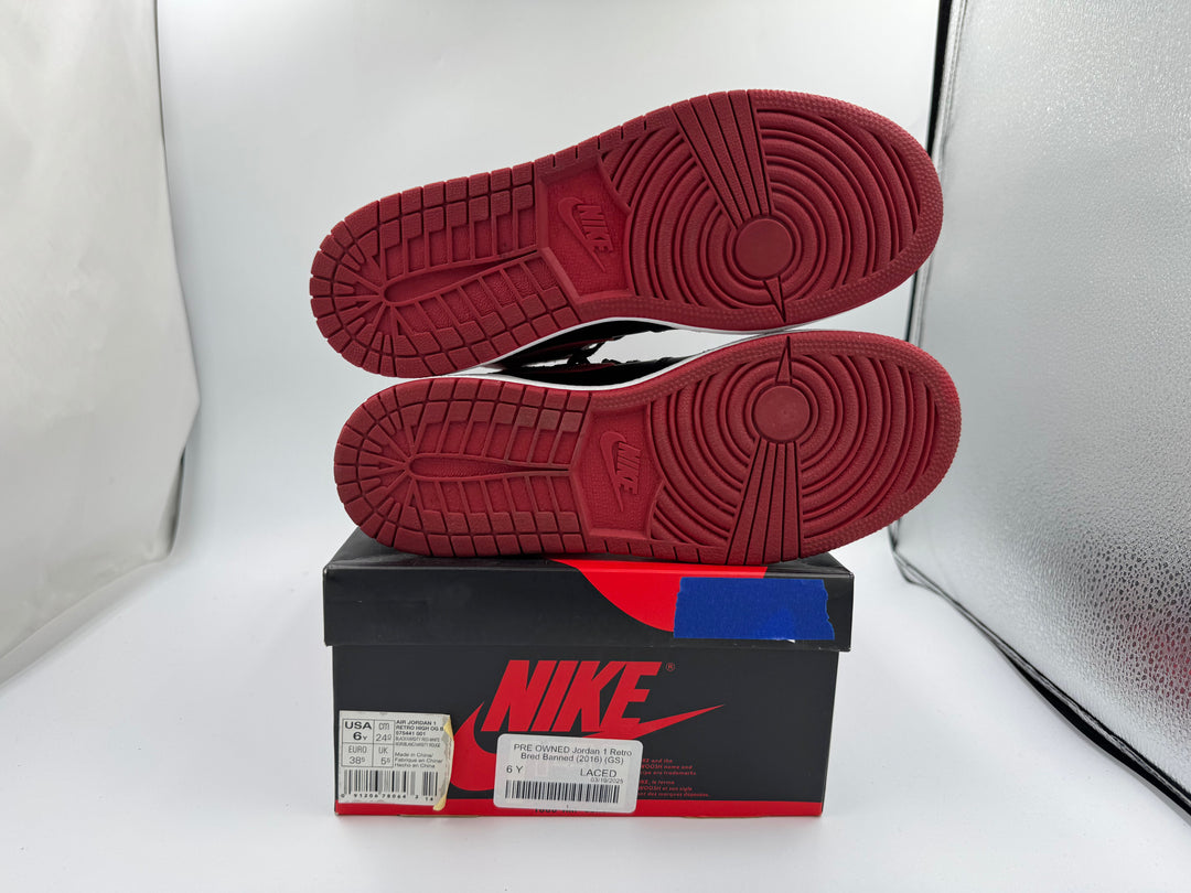 PRE OWNED Jordan 1 Retro Bred Banned (2016) (GS)