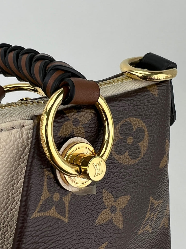 Louis Vuitton Monogram Braided V Tote MM white leather bag – STORE 7994