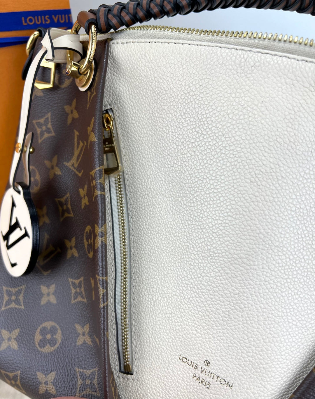 Louis Vuitton Monogram Braided V Tote MM white leather bag – STORE 7994
