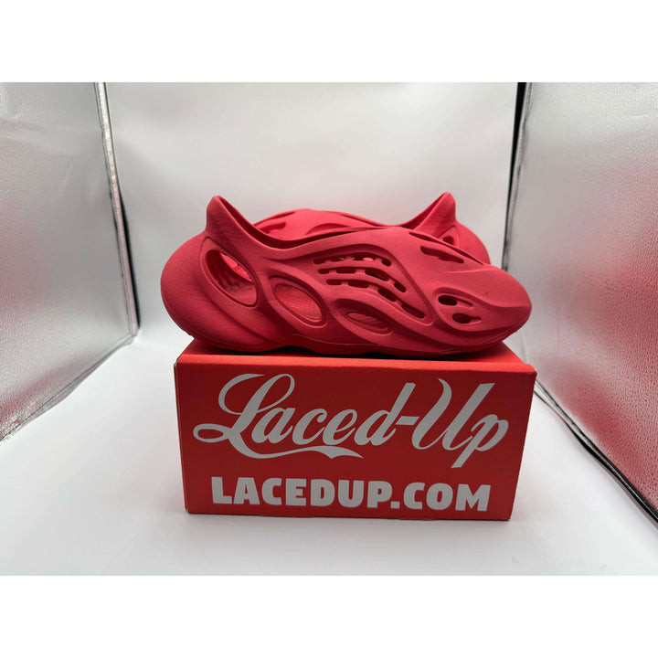 Pre Owned adidas Yeezy Foam RNNR Vermillion