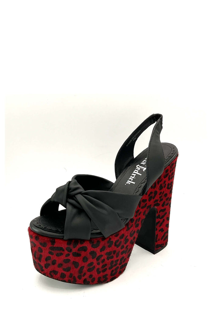 Lusterous Leo Platform shoes