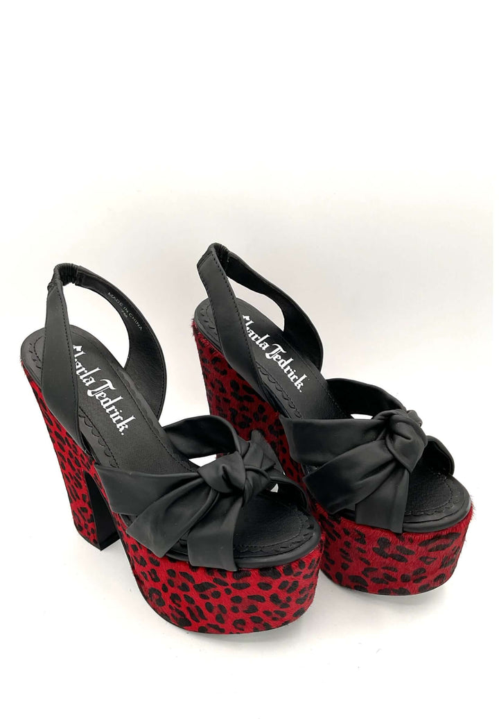 Lusterous Leo Platform shoes