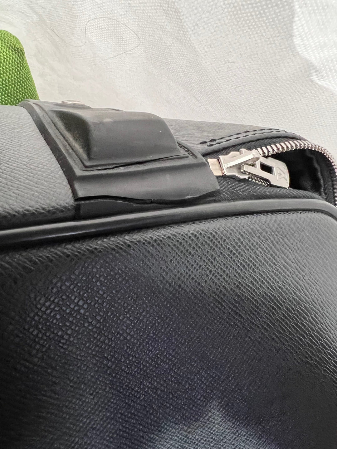 Louis Vuitton Pegase 60 Ardoise Taiga  Rolling suitcase carry on Luggage pre owned