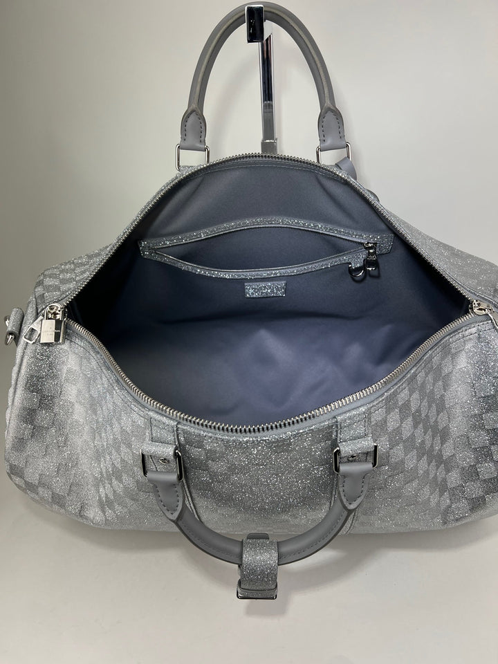 Louis Vuitton Keepall Bandoulière 50B silver glitter Damier duffle bag – STORE 7994