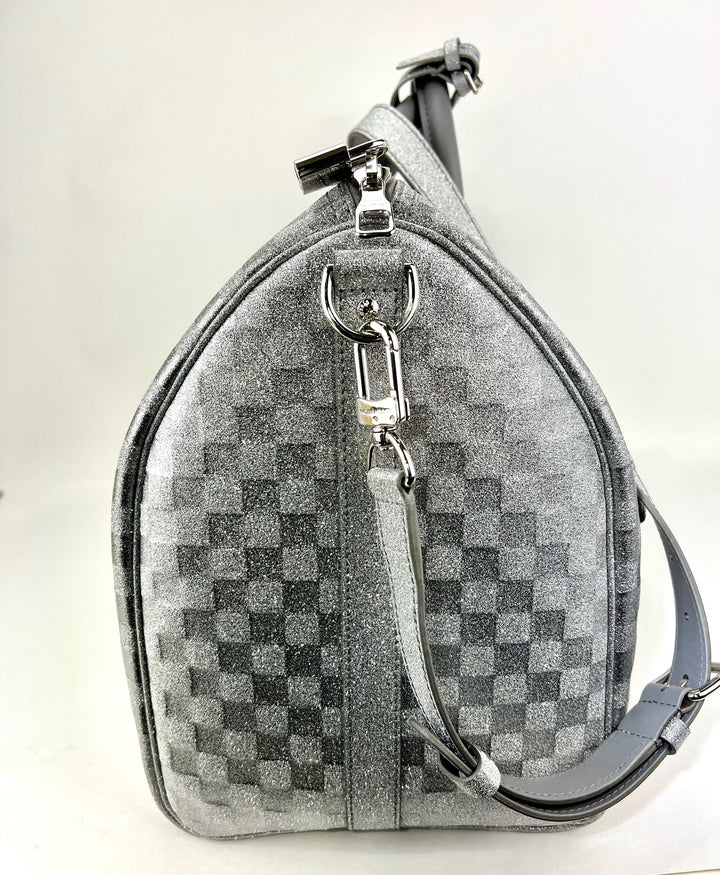 Louis Vuitton Keepall Bandoulière 50B silver glitter Damier duffle bag – STORE 7994