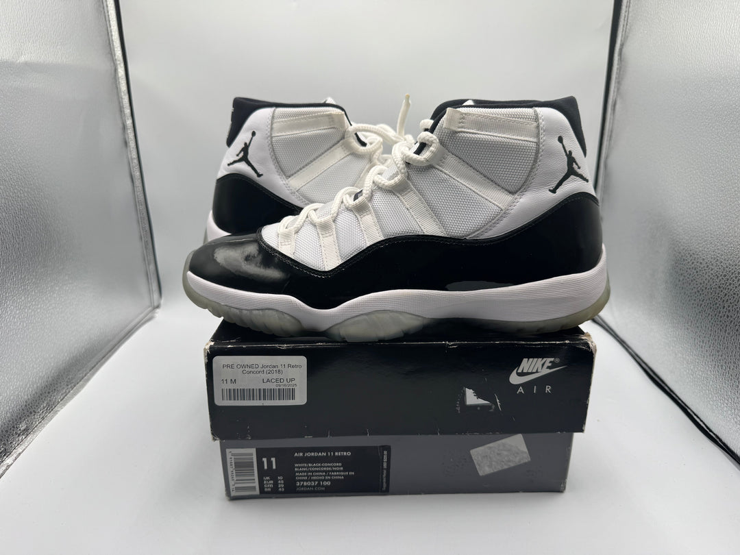 PRE OWNED Jordan 11 Retro Concord (2018)