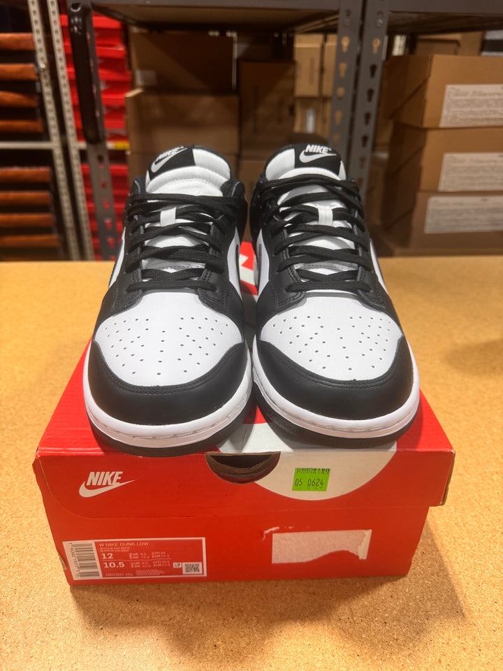 PRE OWNED Nike Dunk Low Retro White Black Panda *Conditional* VNDS (W)