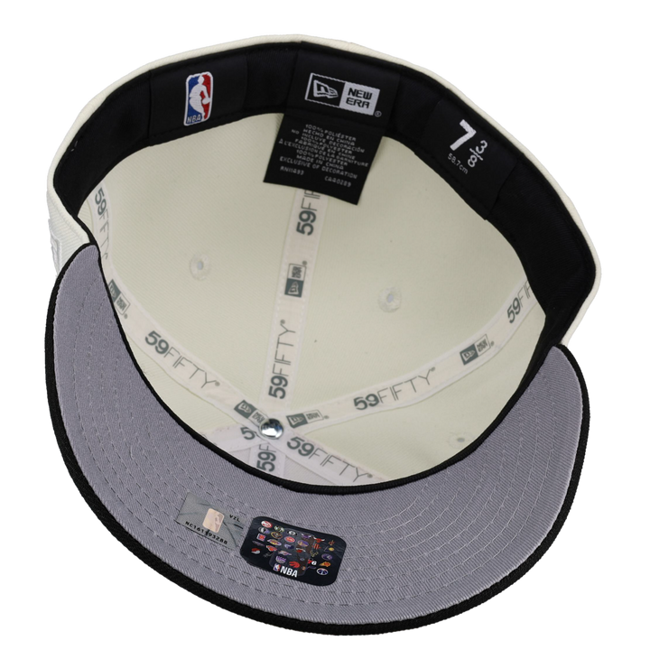 New York Knicks Celestial Chrome Metallic 59Fifty Fitted Hat