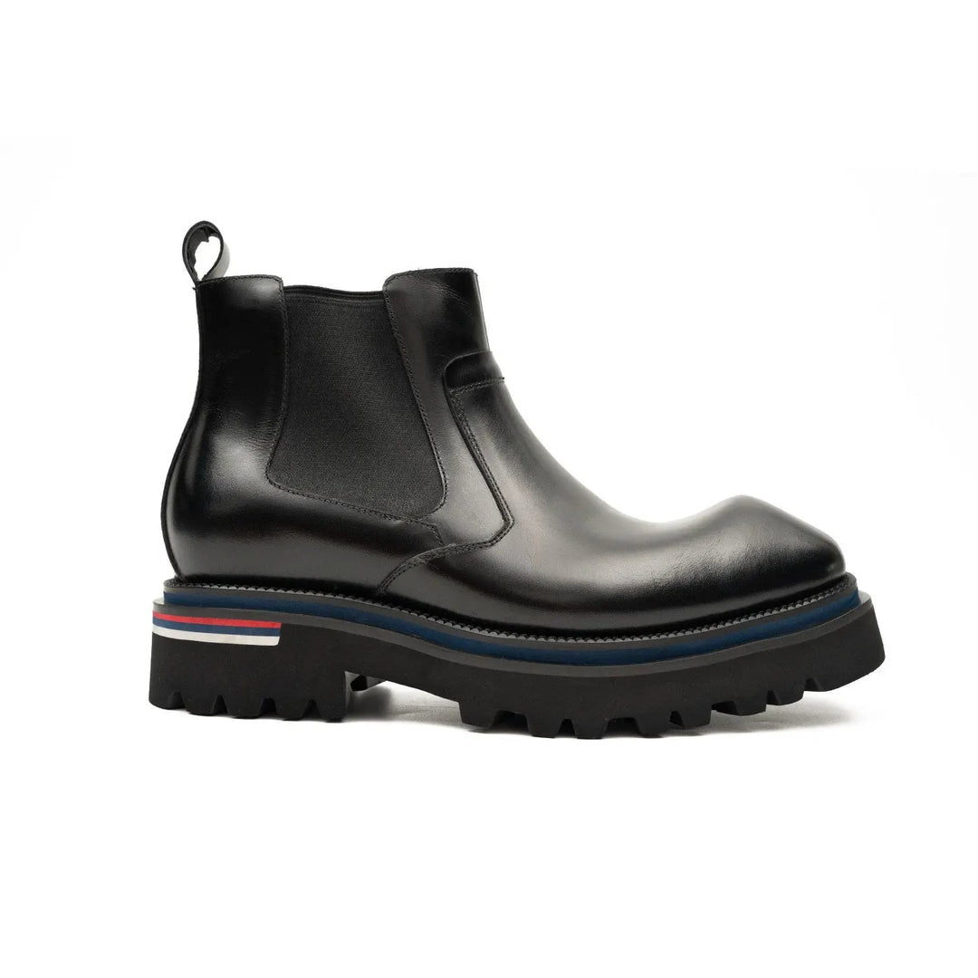 DV DIVINCH men’s shoes, handcrafted leather shoes, calfskin footwear, men’s designer shoes, leather dress shoes, brogue shoes, Derby shoes, Oxford shoes, monk strap shoes, Chelsea boots, lug sole footwear