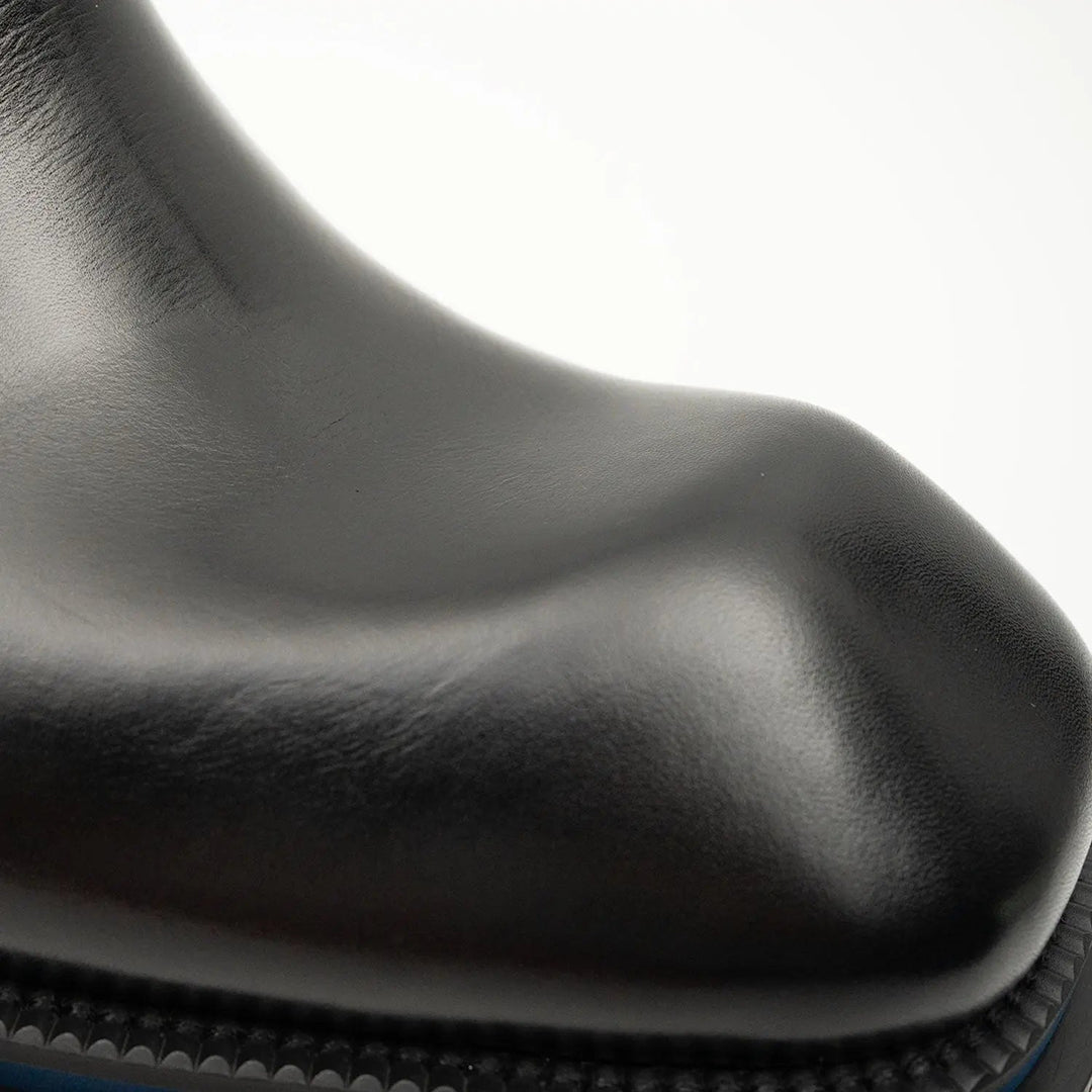 DV DIVINCH men’s shoes, handcrafted leather shoes, calfskin footwear, men’s designer shoes, leather dress shoes, brogue shoes, Derby shoes, Oxford shoes, monk strap shoes, Chelsea boots, lug sole footwear