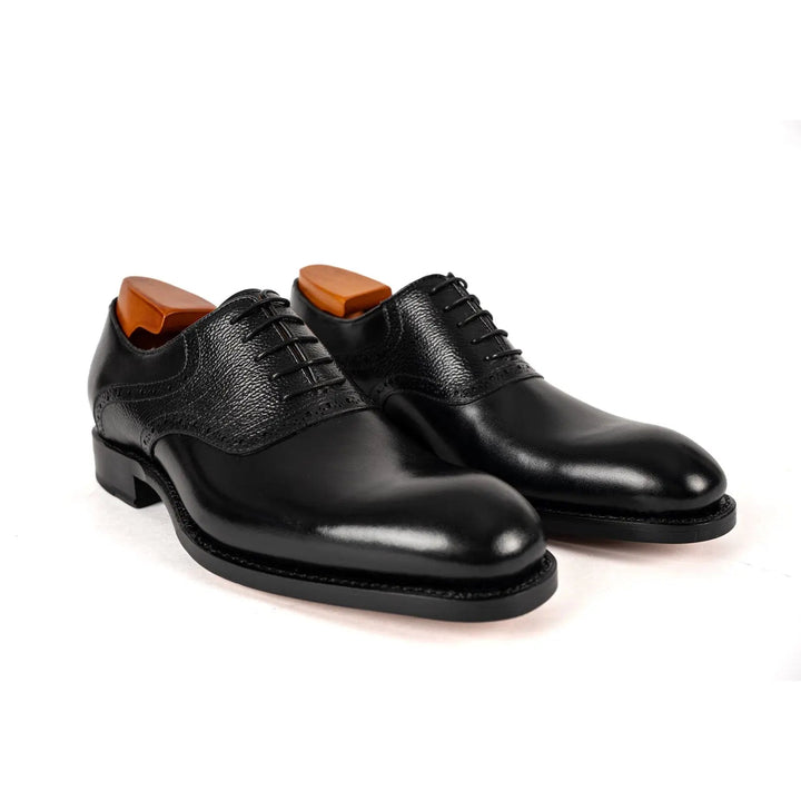 Goodyear Welted Oxford Shoes in Black Leather