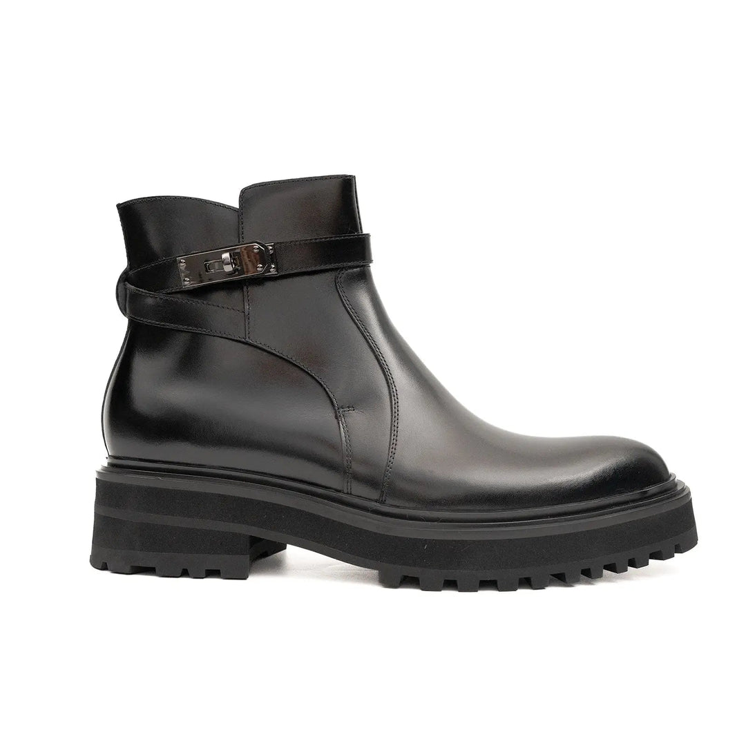 DV DIVINCH men’s shoes, handcrafted leather shoes, calfskin footwear, men’s designer shoes, leather dress shoes, brogue shoes, Derby shoes, Oxford shoes, monk strap shoes, Chelsea boots, lug sole footwear