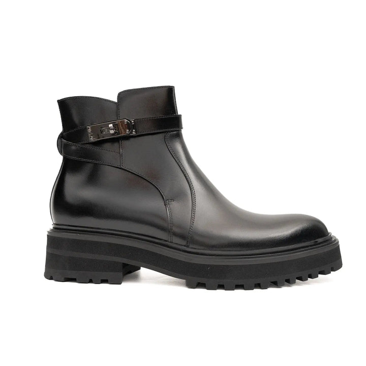 DV DIVINCH men’s shoes, handcrafted leather shoes, calfskin footwear, men’s designer shoes, leather dress shoes, brogue shoes, Derby shoes, Oxford shoes, monk strap shoes, Chelsea boots, lug sole footwear