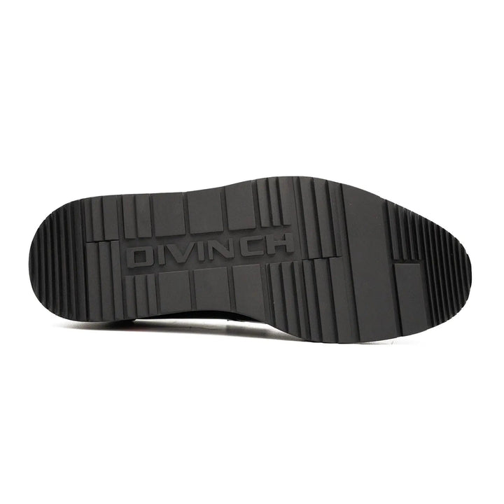 DV DIVINCH men’s shoes, handcrafted leather shoes, calfskin footwear, men’s designer shoes, leather dress shoes, brogue shoes, Derby shoes, Oxford shoes, monk strap shoes, Chelsea boots, lug sole footwear