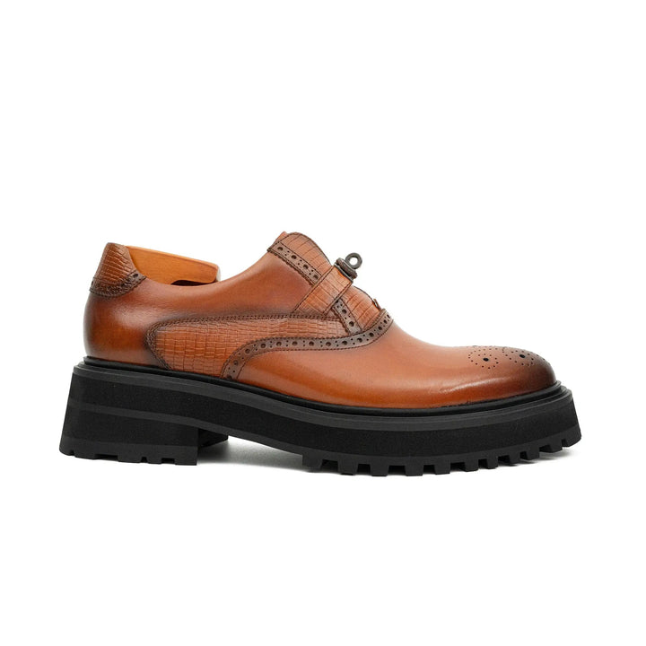 DV DIVINCH men’s shoes, handcrafted leather shoes, calfskin footwear, men’s designer shoes, leather dress shoes, brogue shoes, Derby shoes, Oxford shoes, monk strap shoes, Chelsea boots, lug sole footwear